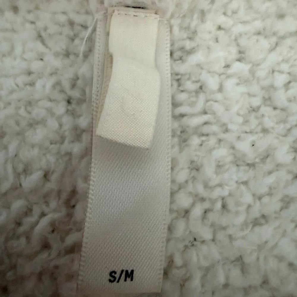 Skims Cozy Cream Fuzzy Knit Joggers - Picture 7 of 10